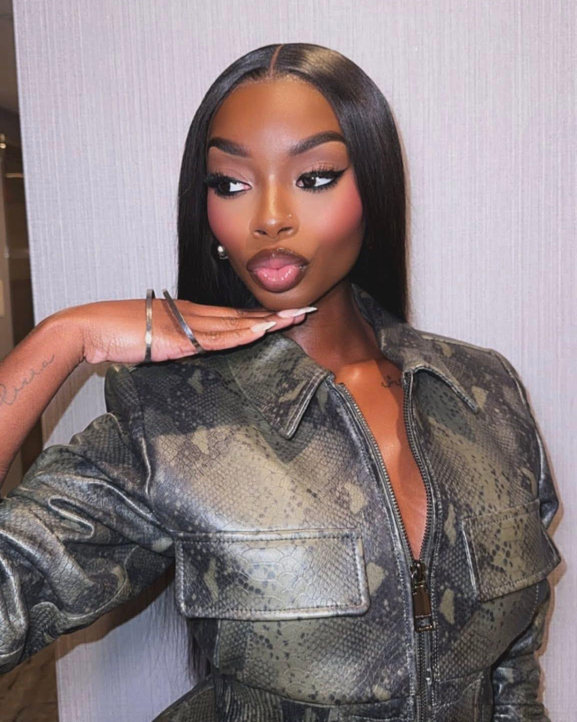 Straight Lace Front Wig